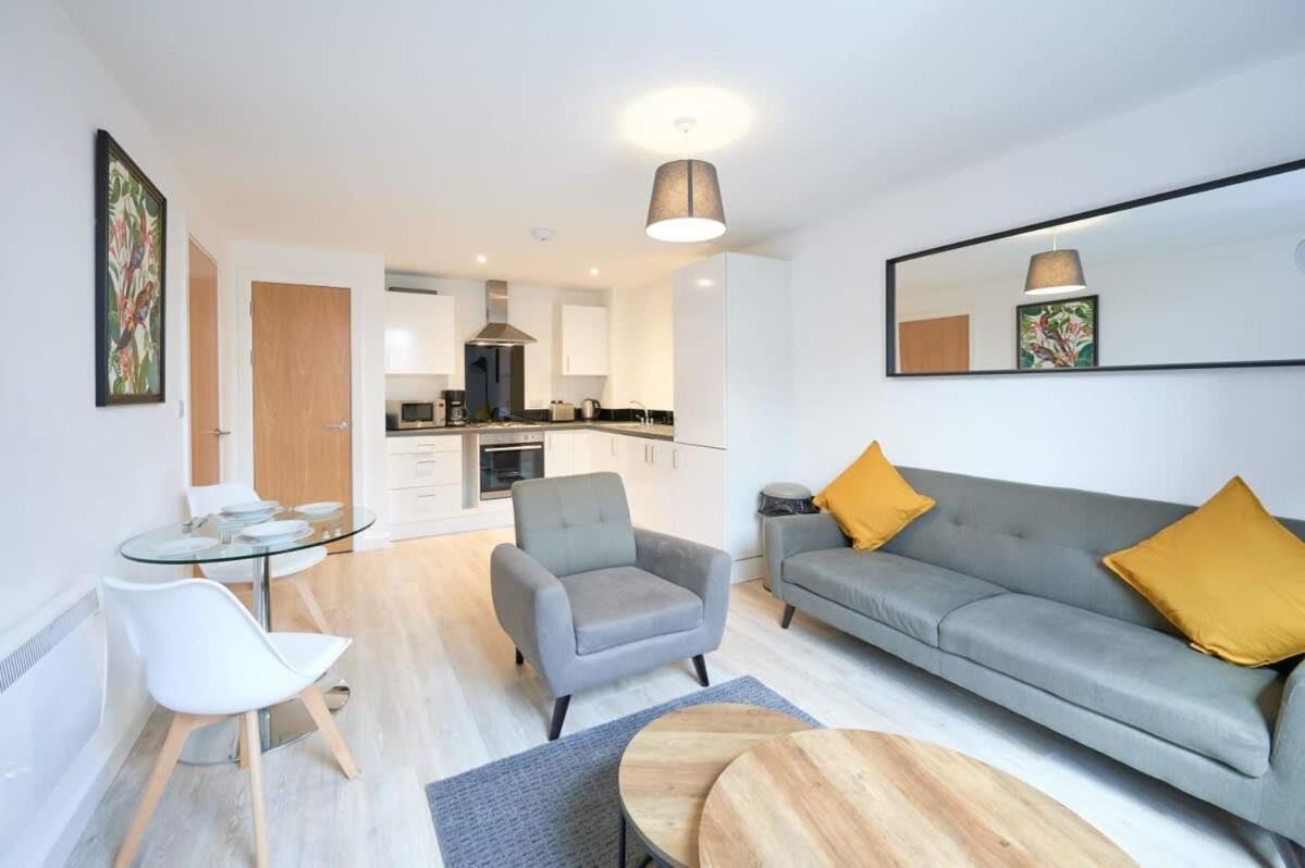 Fabulous 1 Bedroom Apartment In Central Preston Preston  Exterior photo